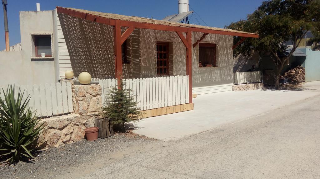 Tourism In The Village Ein Kinya Exterior foto